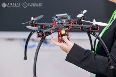 <strong>天大机械正在首届全国“AI+能源”大学生</strong>